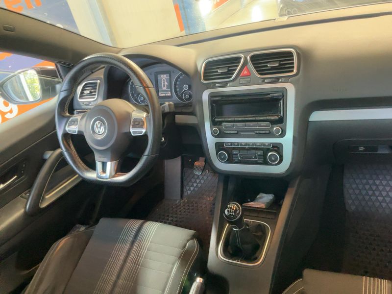 Volkswagen Scirocco 1.4 TSI Match — zdjęcie 12