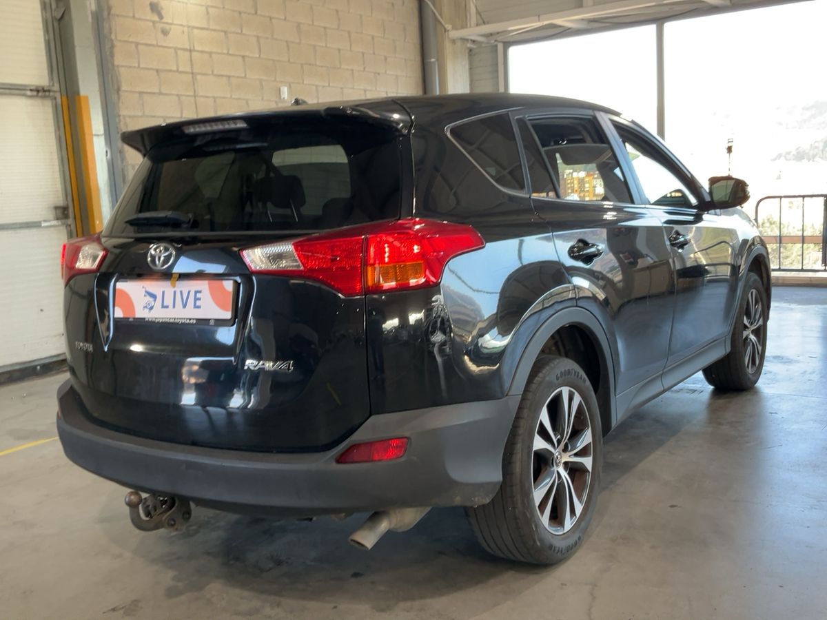 Toyota RAV 2015 — photo 9