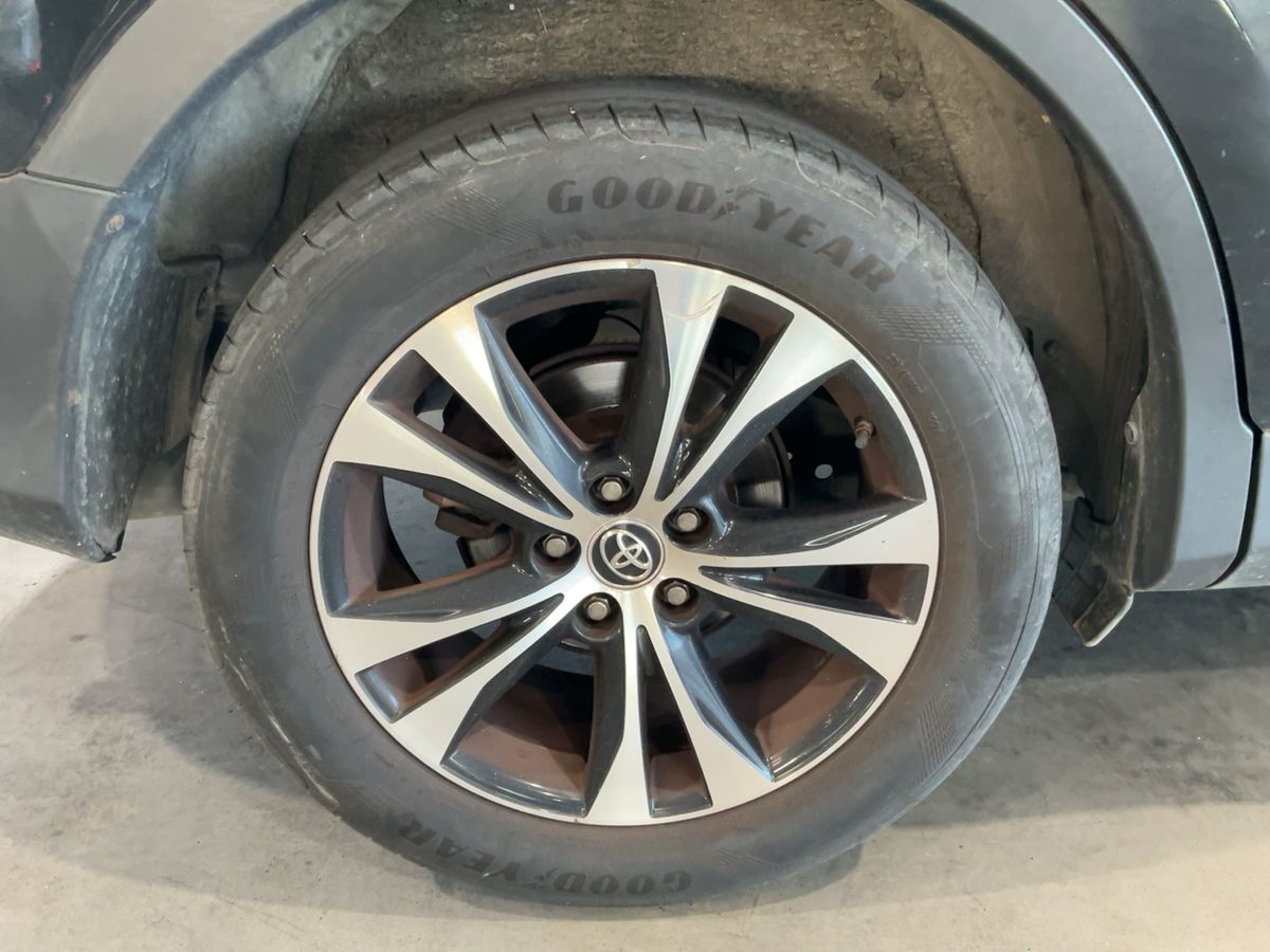 Toyota RAV 2015 — photo 10