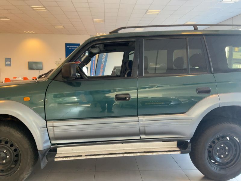 Toyota Land Cruiser 3.4 V6 Special — zdjęcie 4