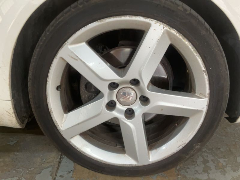 Seat Exeo 2.0 TDI Sport 2011 – снимка 11