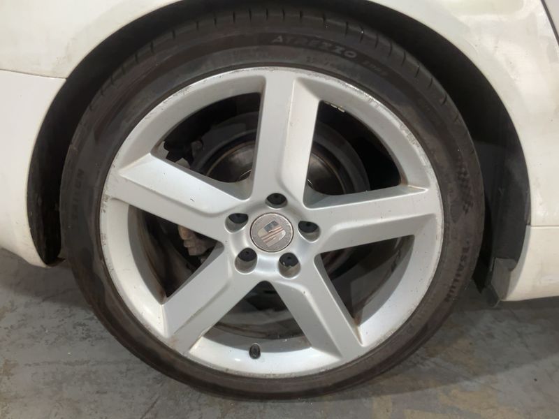 Seat Exeo 2.0 TDI Sport 2011 – снимка 9