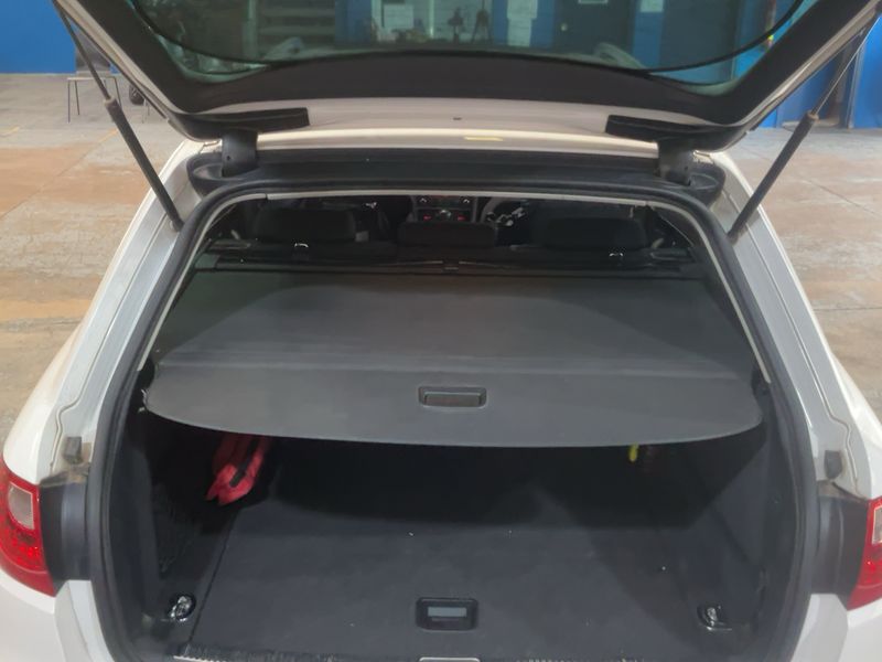 Seat Exeo 2.0 TDI Sport 2011 – снимка 15