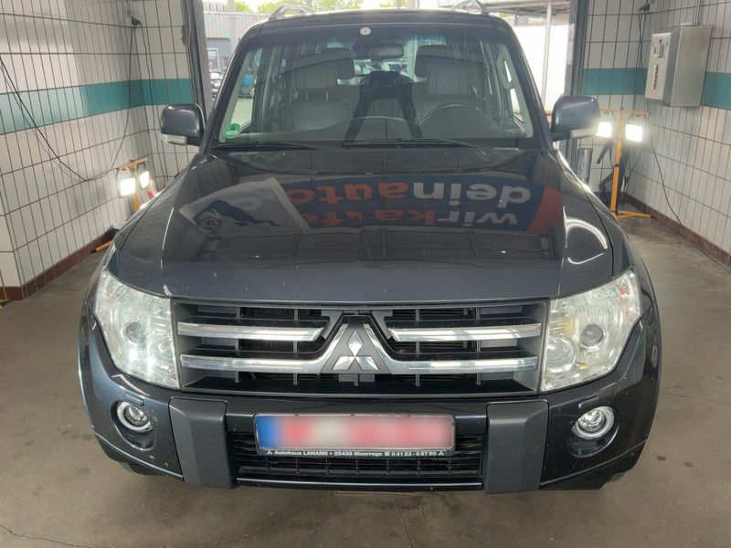Mitsubishi Pajero 3.2 DI-D Instyle — zdjęcie 9