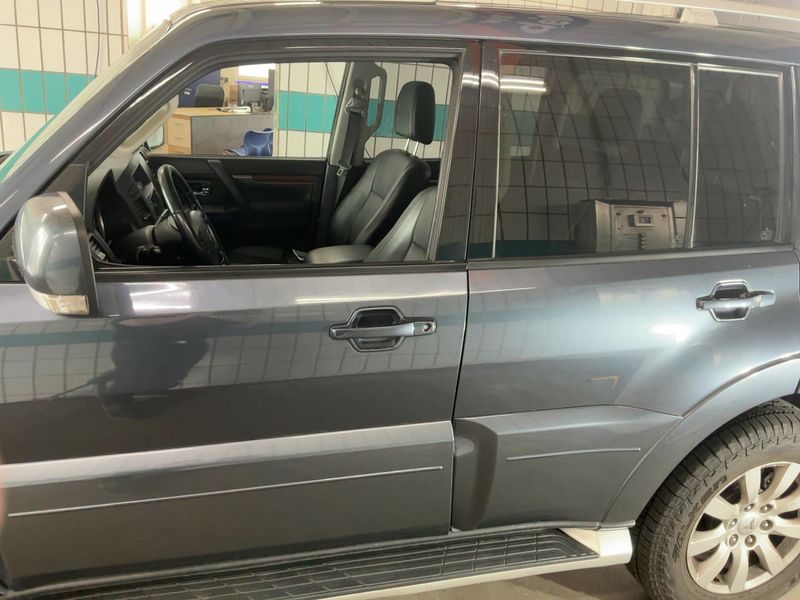 Mitsubishi Pajero 3.2 DI-D Instyle — zdjęcie 4