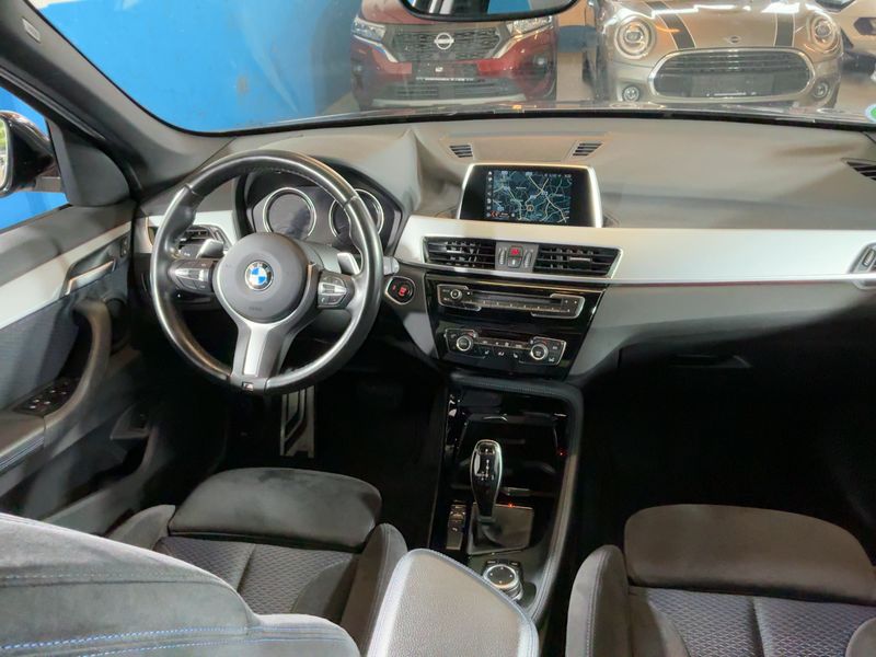 BMW X1 sDrive 18d M Sport — zdjęcie 12