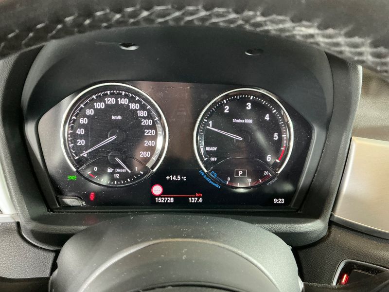BMW X1 sDrive 18d M Sport — zdjęcie 13