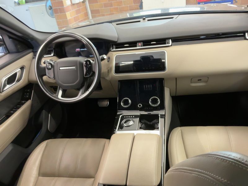 Land Rover Range Rover Velar 2.0 Diesel SE R-Dynamic — zdjęcie 12