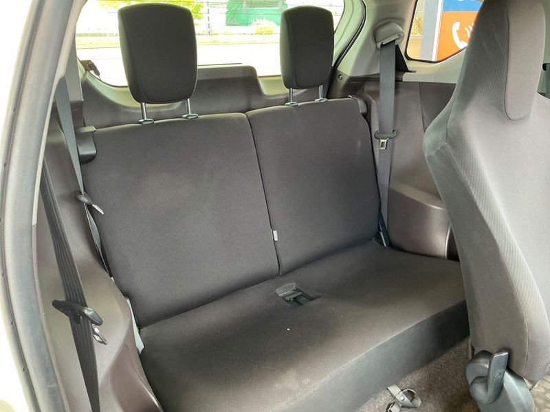 Toyota iQ 1.0 VVT-i IQ2 — zdjęcie 14