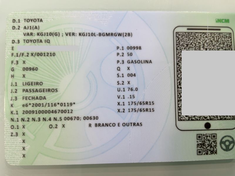Toyota iQ 1.0 VVT-i IQ2 — zdjęcie 16