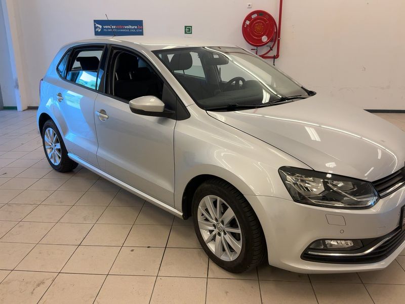 Volkswagen Polo 1.4 TDI Comfortline BlueMotion Tech — zdjęcie 8