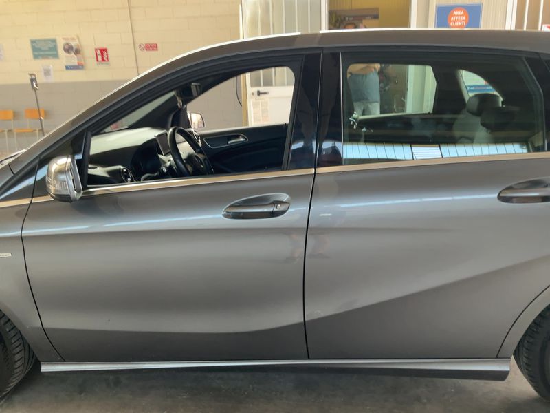 Mercedes-Benz B-Klasse B 180 Executive 2012 – снимка 4