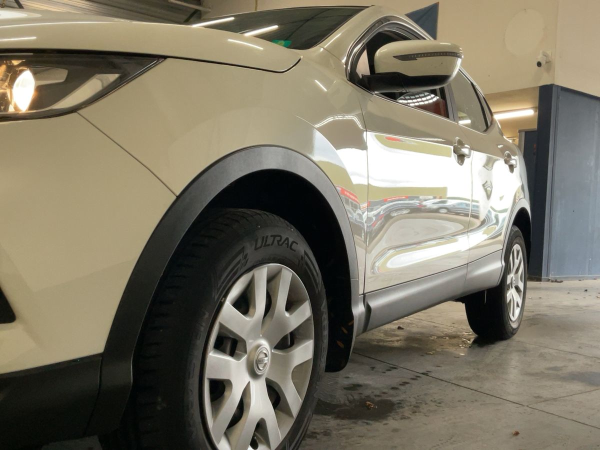 Nissan Qashqai 1.3 DIG-T Visia