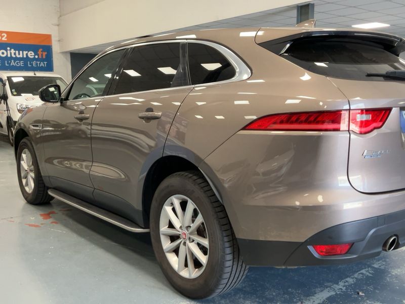Jaguar F-Pace 30d Portfolio AWD — zdjęcie 3
