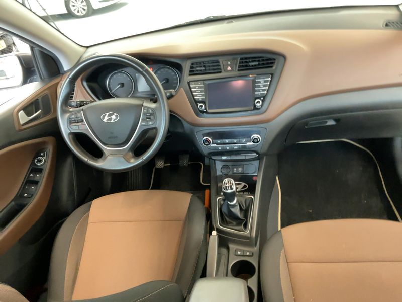 Hyundai i20 1.0 TGDI Comfort — zdjęcie 12