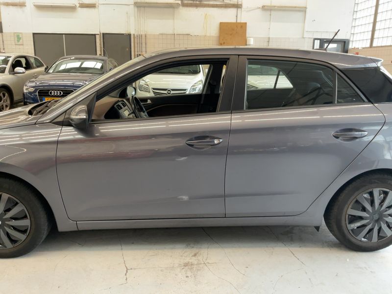 Hyundai i20 1.0 TGDI Comfort — zdjęcie 4