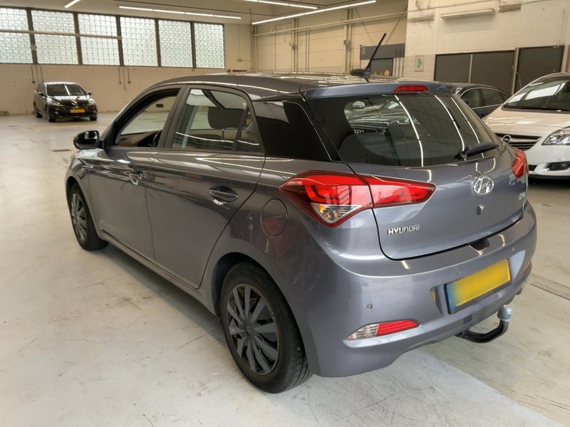 Hyundai i20 1.0 TGDI Comfort — zdjęcie 3