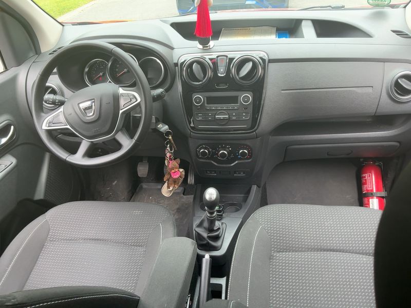 Dacia Dokker 1.5 Blue dCi Stepway Plus — zdjęcie 12