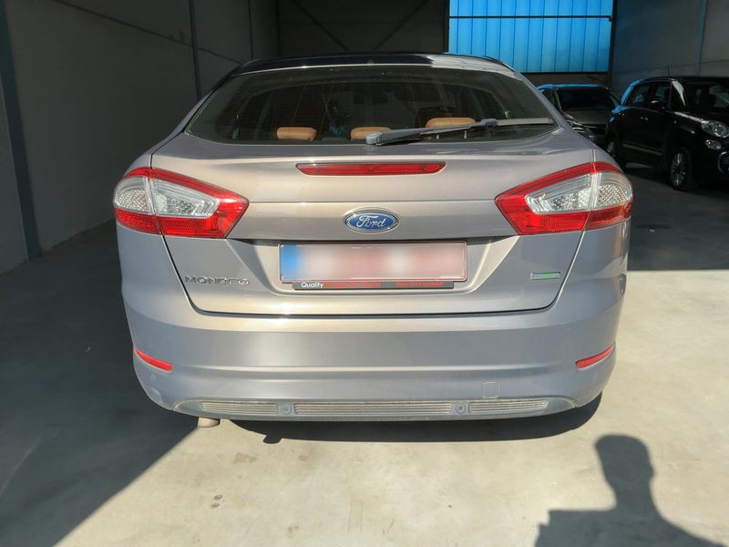 Ford Mondeo 1.6 EcoBoost Business Edition 2013 – снимка 7