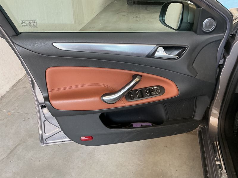 Ford Mondeo 1.6 EcoBoost Business Edition 2013 – снимка 27