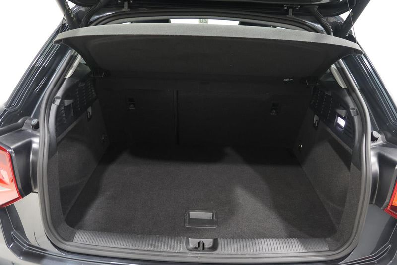 Audi Q2 30 TDI — zdjęcie 9