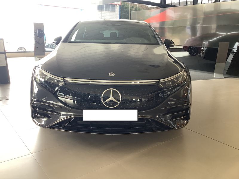 Mercedes-Benz EQS 450+ AMG Line — zdjęcie 8