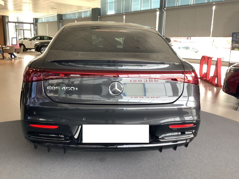 Mercedes-Benz EQS 450+ AMG Line — zdjęcie 4