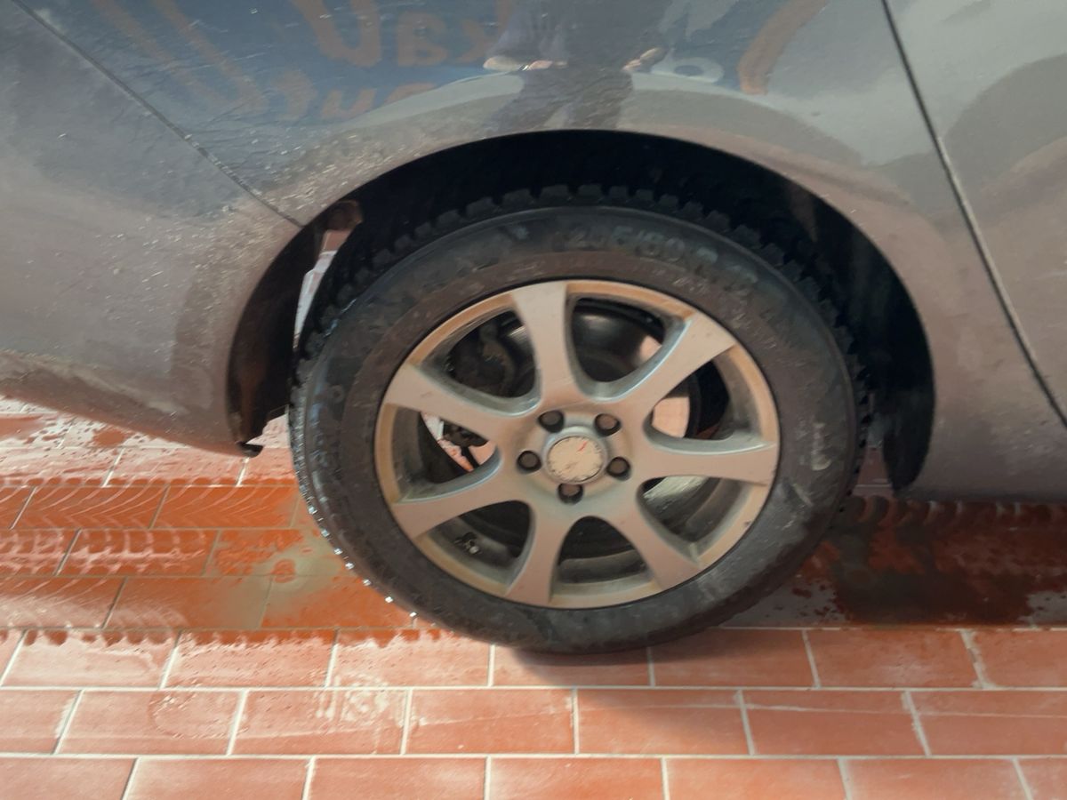 Opel Astra 2015 — photo 10