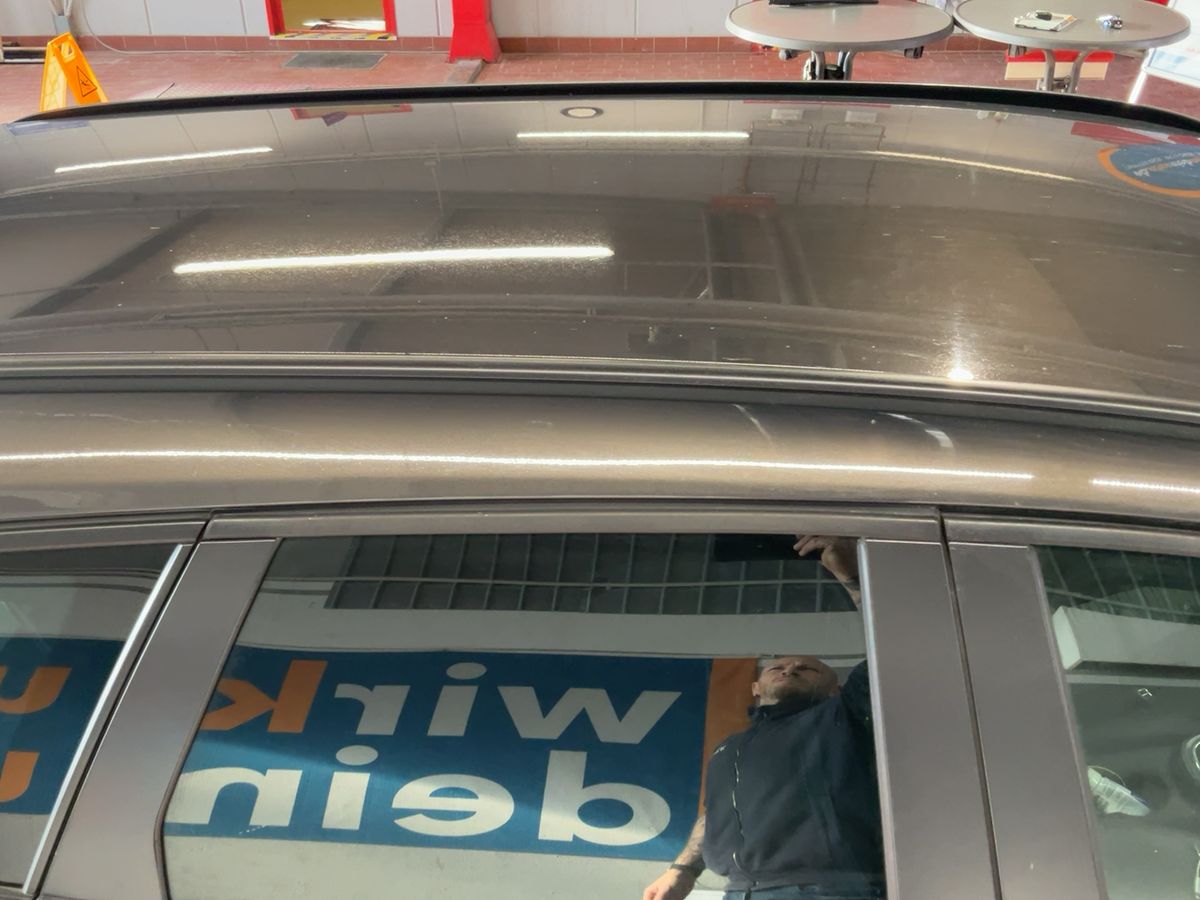 Opel Astra 2015 — photo 14