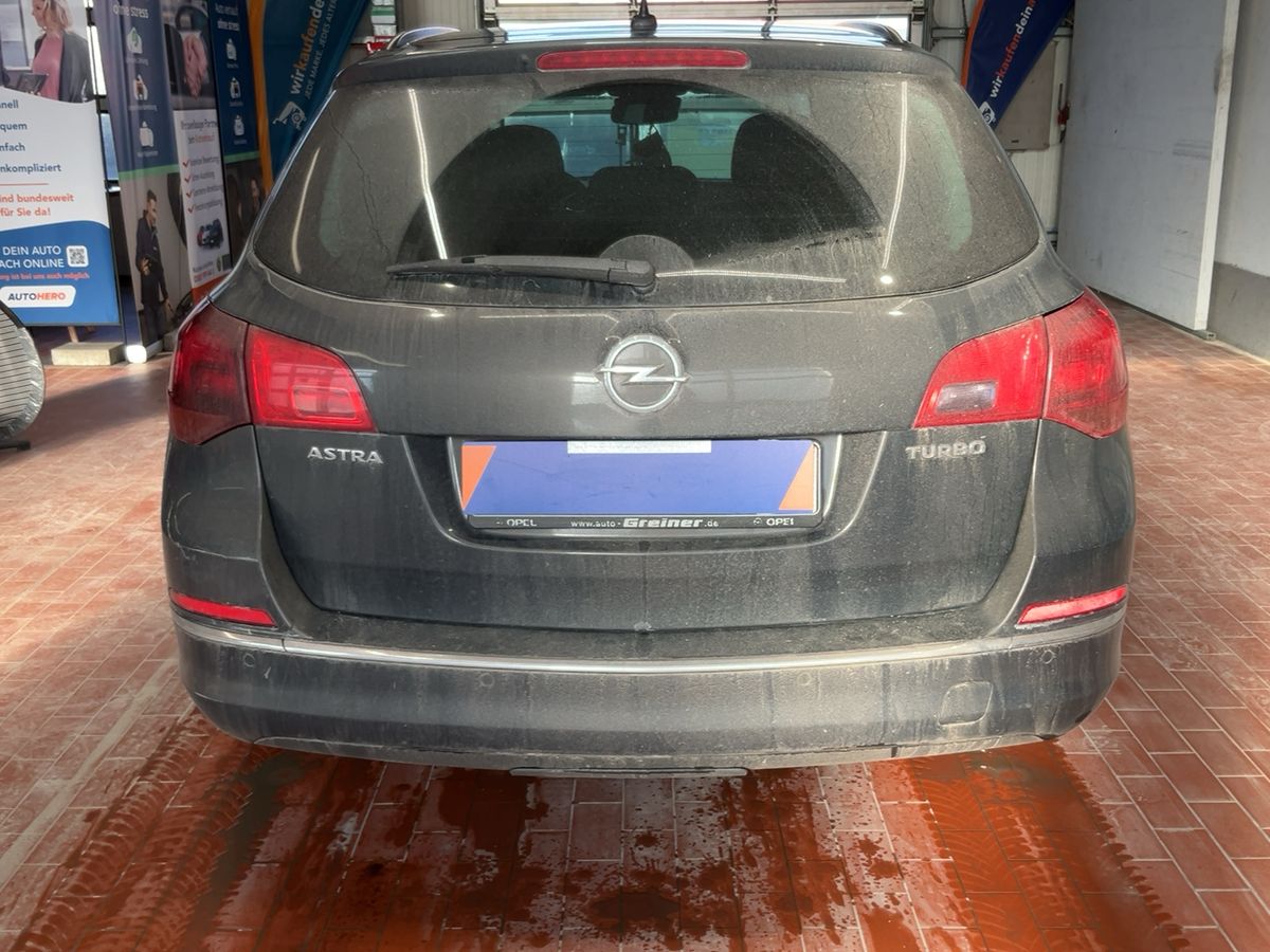 Opel Astra 2015 — photo 8
