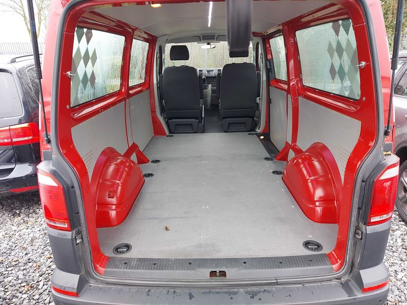 Volkswagen T6 Kombi 2.0 TDI lang — zdjęcie 9