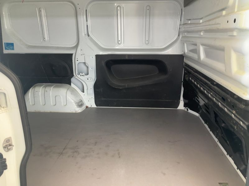 Renault Trafic 1.6 dCi L1H1 2,7t Komfort 2019 – снимка 19