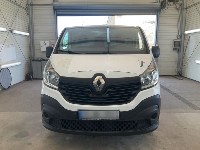 Renault Trafic 1.6 dCi L1H1 2,7t Komfort 2019 – снимка 14