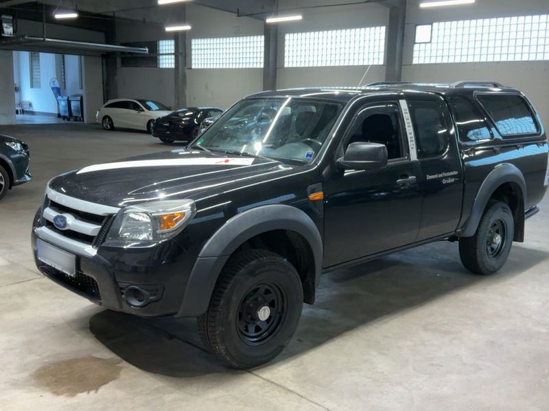Ford Ranger 2.5 TDCi Doppelkabine 4x4 XL — zdjęcie 1