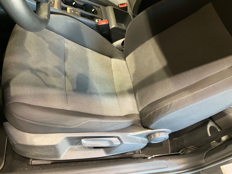 Volkswagen Golf VII 1.2 TSI Trendline BlueMotion Tech 2012 – снимка 26