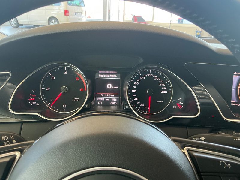 Audi A5 Sportback 2.0 TDI quattro — zdjęcie 13