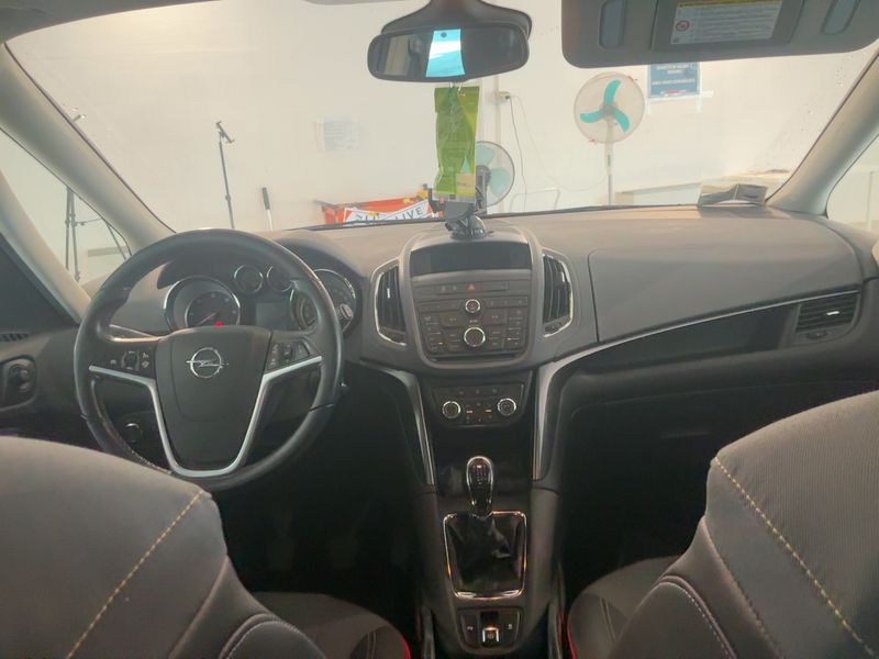 Opel Zafira Tourer 2.0 CDTI Cosmo 2012 – снимка 17