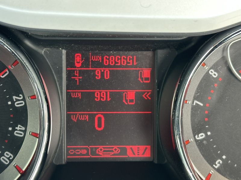 Opel Adam 1.0 Turbo Jam ecoFlex — zdjęcie 11