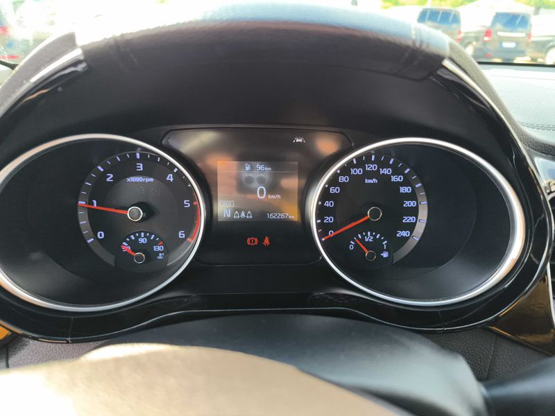Kia cee'd 1.6 CRDi Mild-Hybrid Tech — zdjęcie 12