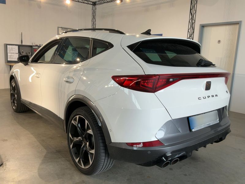 Cupra Formentor 2.0 TSI VZ 4Drive — zdjęcie 3