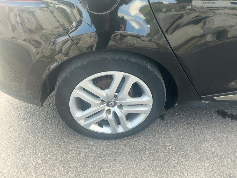 Renault Clio 1.5 dCi Intens 2016 – снимка 9