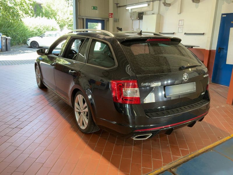Skoda Octavia 2.0 TDI RS 2015 – снимка 6