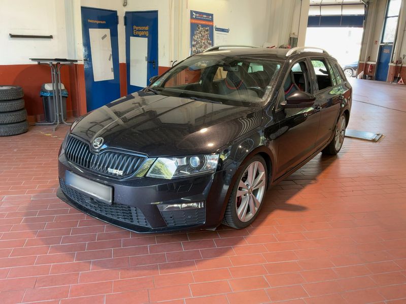 Skoda Octavia 2.0 TDI RS 2015 – снимка 1
