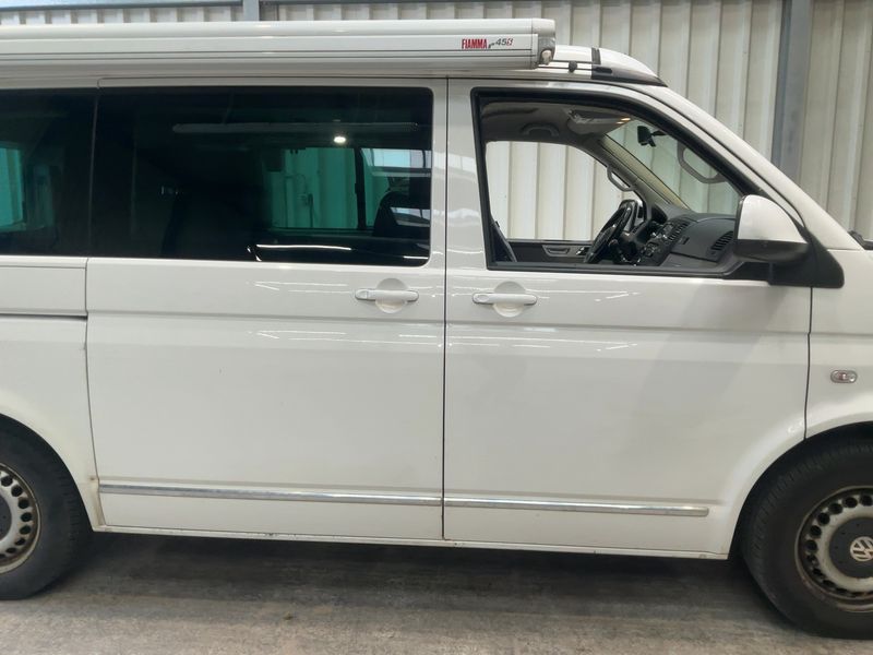 Volkswagen T5 California 2.0 TDI Comfortline Europe — zdjęcie 7