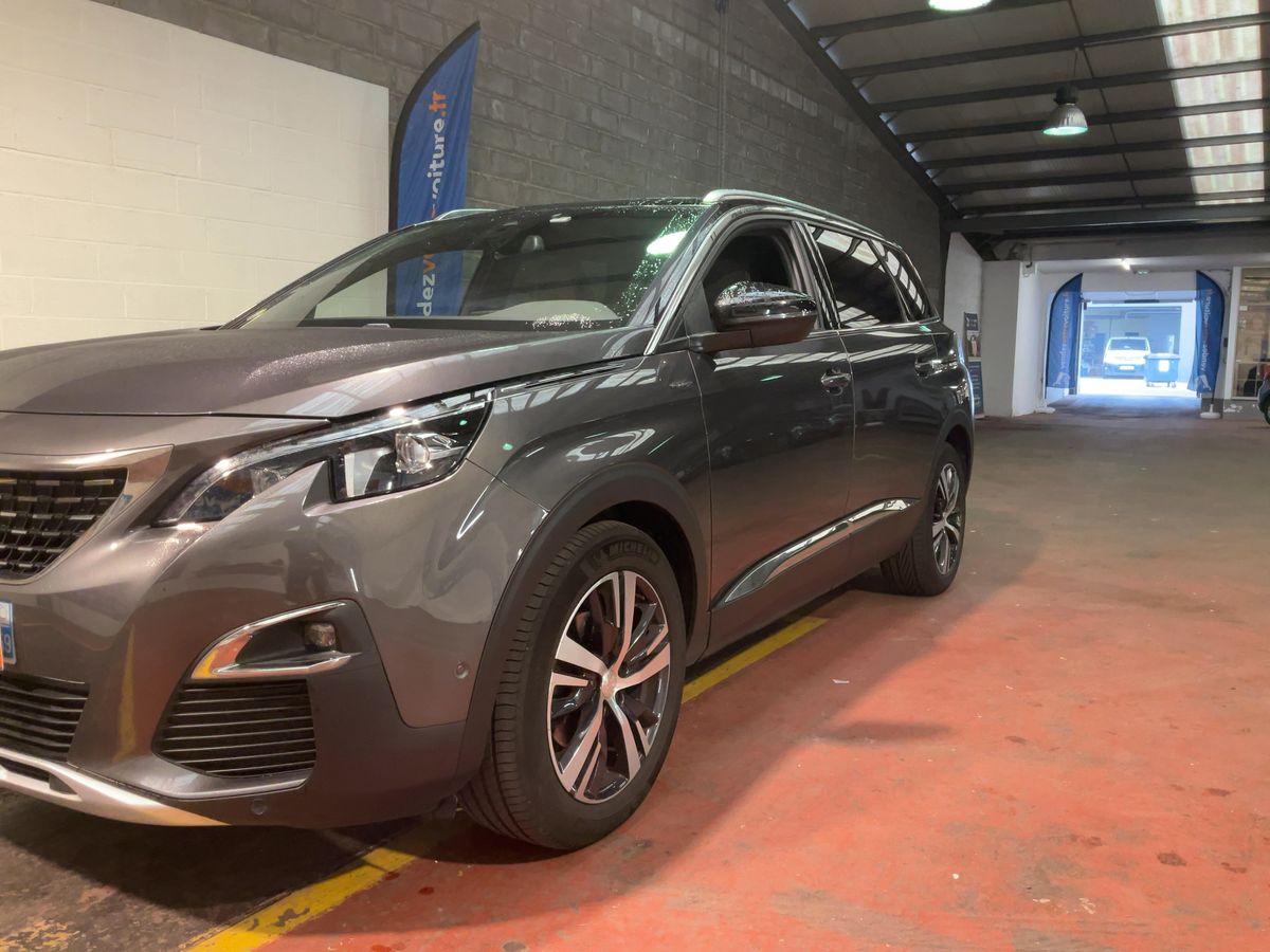 Peugeot 5008 d'occasion