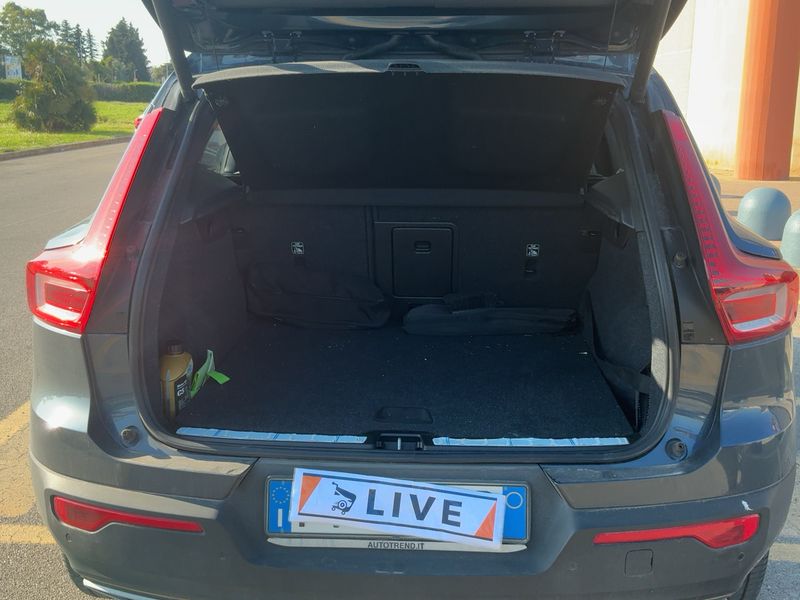 Volvo XC40 2.0 D3 Inscription 2WD — zdjęcie 10