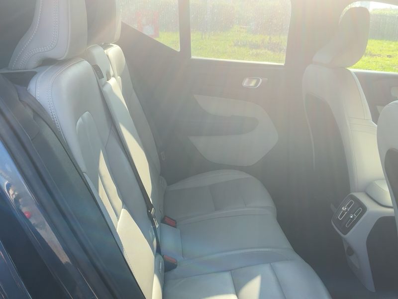 Volvo XC40 2.0 D3 Inscription 2WD — zdjęcie 14