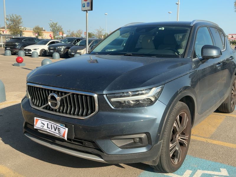 Volvo XC40 2.0 D3 Inscription 2WD — zdjęcie 2