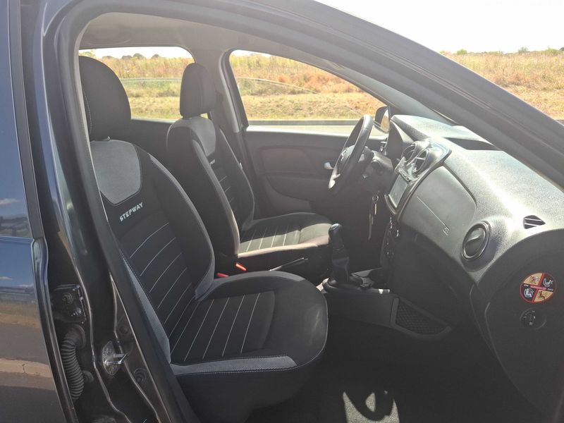 Dacia Sandero 1.5 dCi Stepway — zdjęcie 10