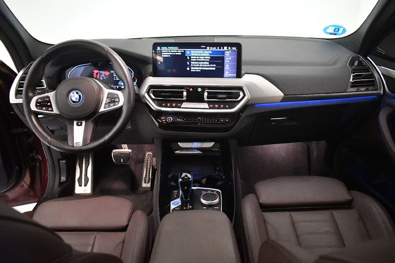 BMW iX3 electric drive 210 kW Impressive — zdjęcie 11